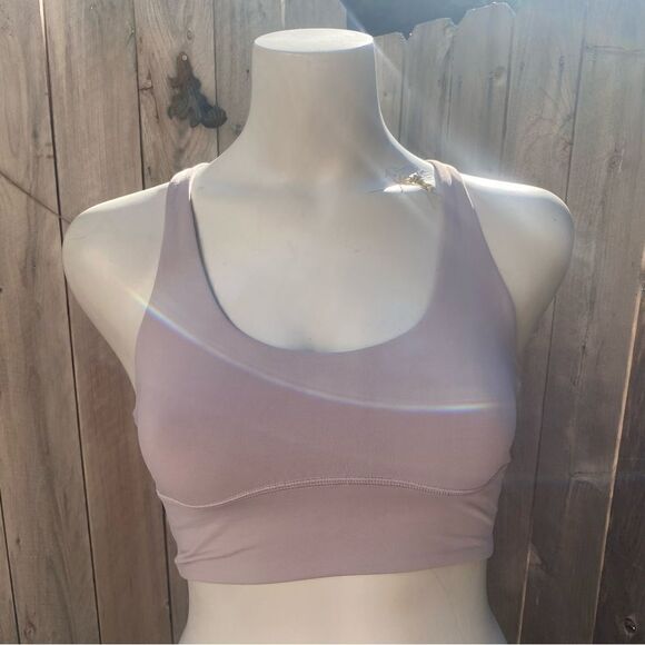 LuluLemon Free to Be High-Neck Longline Bra - Wild
Light Support, A/B Cup - Picture 13 of 13